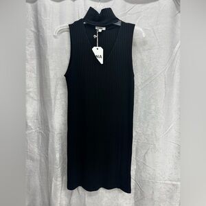 LNA Black Ribbed V-Neck Top